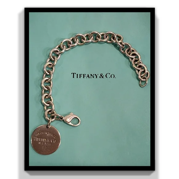 Tiffany & Co. Return to Tiffany Round Tag Bracelet - Picture 11 of 11